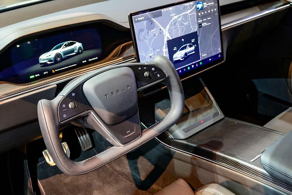 Китай может скоро запретить устанавливать рулевые штурвалы в автомобили и сделать обязательным использование физических кнопок для основных функций Road Track новости iphonesru