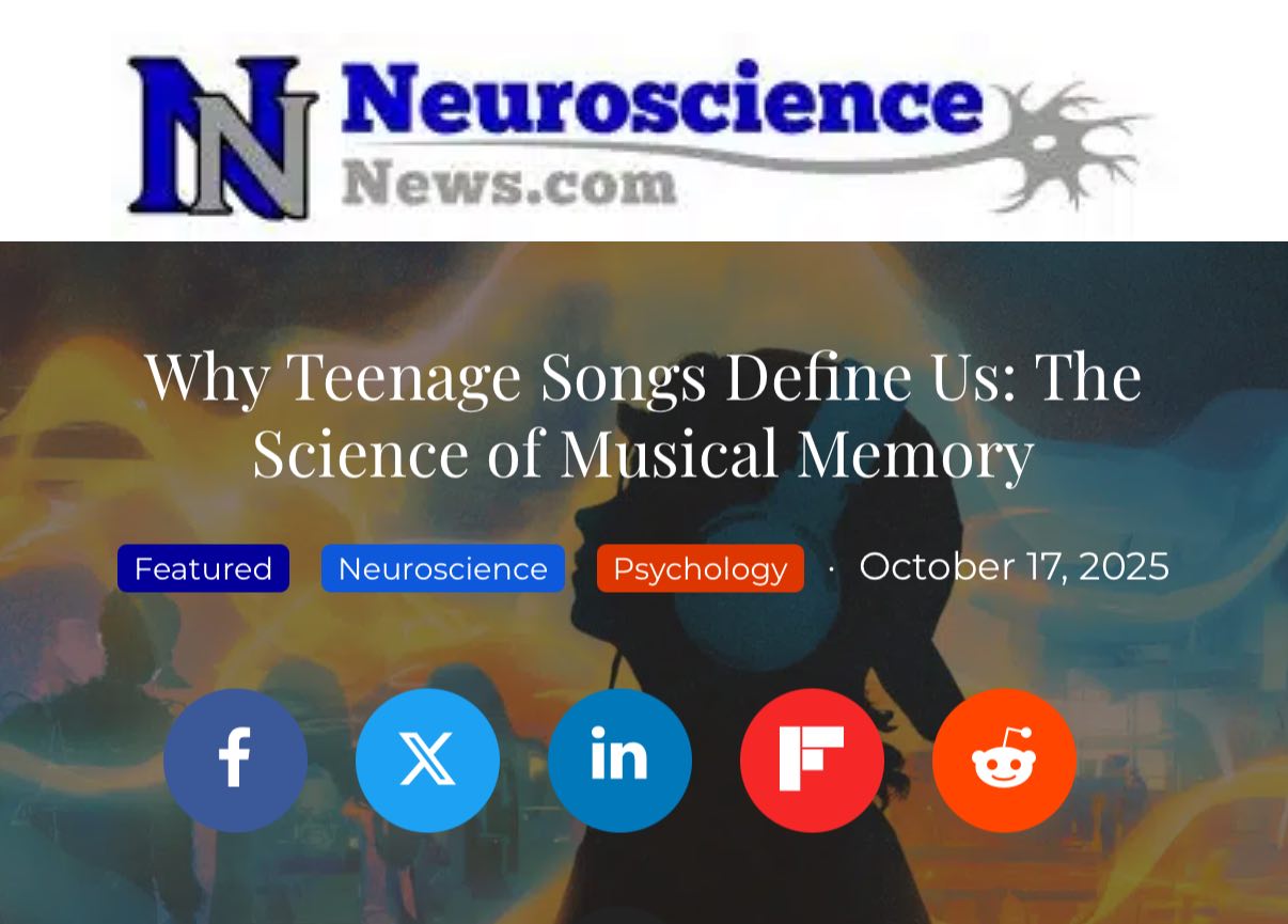 Музыка которую вы слушали в 17 лет оставляет самый СИЛЬНЫЙ след на всю жизнь В глобальном исследовании приняли участие почти 2000 человек из 84 стран Участников попросили назвать музыкальное произведение которое имеет для них глубокое личное значение Итог У мужчин пик эмоциональной привязанности к музыке приходит примерно на 16 лет У женщин чуть позже в среднем на 19 лет В подростковом возрасте эмоциональный центр мозга миндалевидное тело соединяется с зонами памяти Музыка услышанная в этот период запоминается не звуком а чувствами Именно поэтому потом ни один другой трек не пробивает настолько же глубоко Жаль конечно подростков их глубокие эмоциональные переживания пришлись на эпоху ICEGERGERT