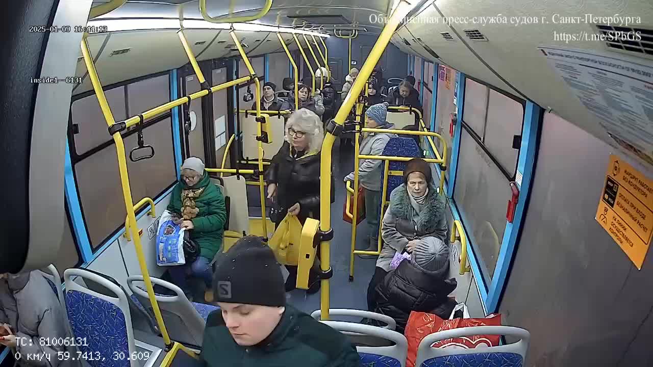 Пенсионерка из Колпино выиграла суд у перевозчика на 500 тысяч рублей после падения в автобусе