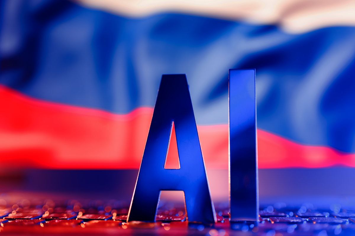 В России могут создать отдельные зоны для ИИ В таких локациях планируется ввести особые условия энергоснабжения для центров обработки данных Инициатива предполагает фиксированные сроки подключения к сетям и единые тарифы на передачу электроэнергии Необходимость мер связана с колоссальным потреблением энергии ИИ кластерами один крупный дата центр требует столько же электричества сколько небольшой город Сейчас 76 мощностей сосредоточены в Москве где уже назревает дефицит Перспективными площадками эксперты называют Сибирь Дальний Восток и Урал эти регионы не только располагают избытком энергии но и позволяют экономить на охлаждении серверов благодаря холодному климату Источник