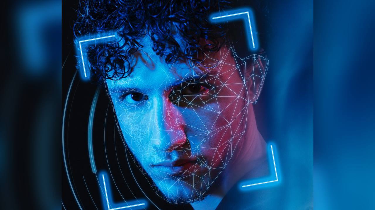 Google обновила Google Фото, добавив ИИ-инструменты для творчества. Теперь можно превращать фотографии в короткие видео и менять стиль снимков — от аниме до 3D-анимации. Эти функции уже доступны в США, а скоро появятся и у вас.