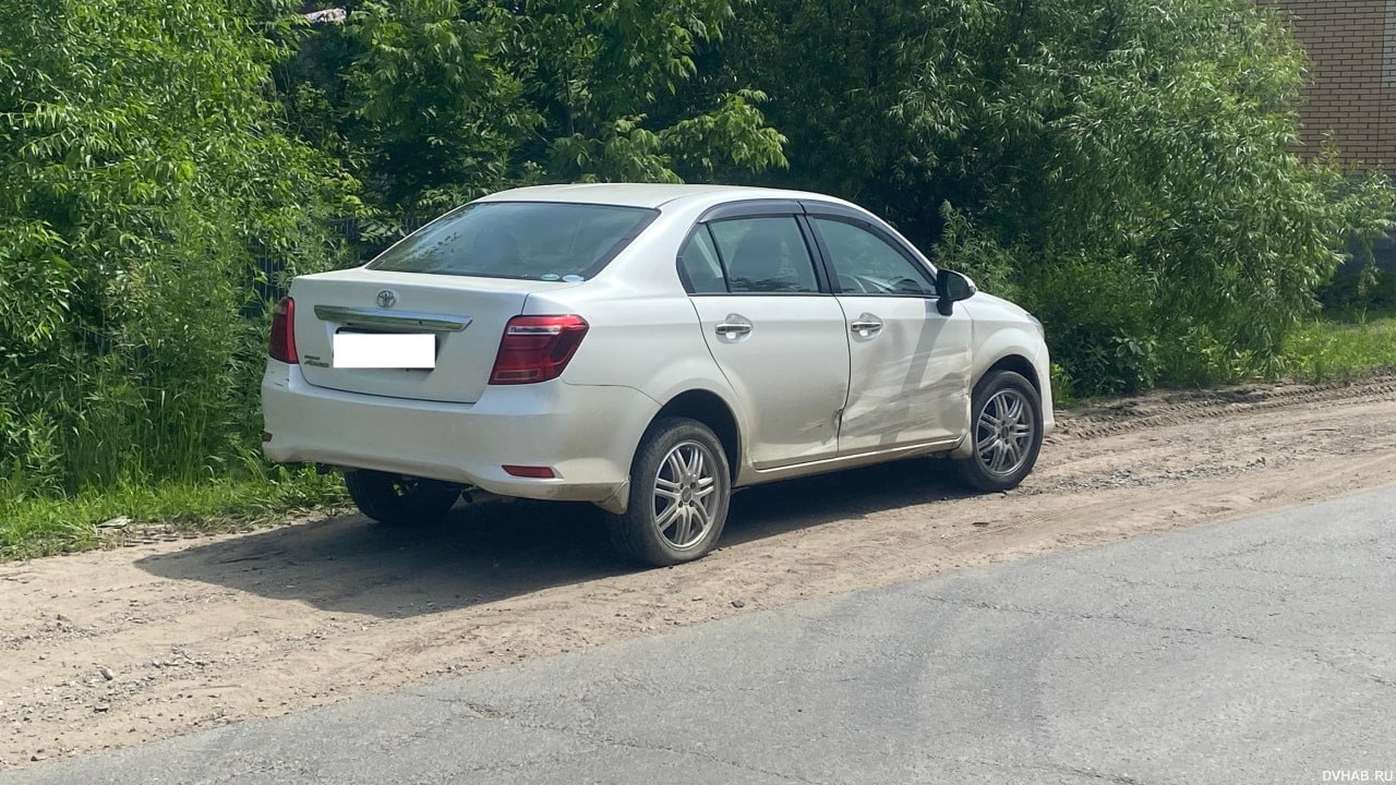 Глухонемой мужчина на Prius врезался в Axio В Хабаровске, в Краснодарском переулке столкнулись Toyota Corolla Axio и Toyota Prius. В результате ДТП серьезных травм удалось избежать, но глухонемому водителю Prius потребовалась медицинская помощь. Прочитать статью полностью
