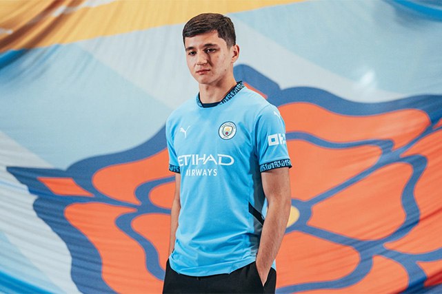 Абдукодир Хусанов признан лучшим молодым футболистом Азии 2025 года Центральный защитник сборной Узбекистана и английского клуба Манчестер Сити Абдукодир Хусанов признан лучшим молодым футболистом Азии 2025 года по версии издания Goalpost English O zbek tilida Ўзбек тилида На русском iOS Android