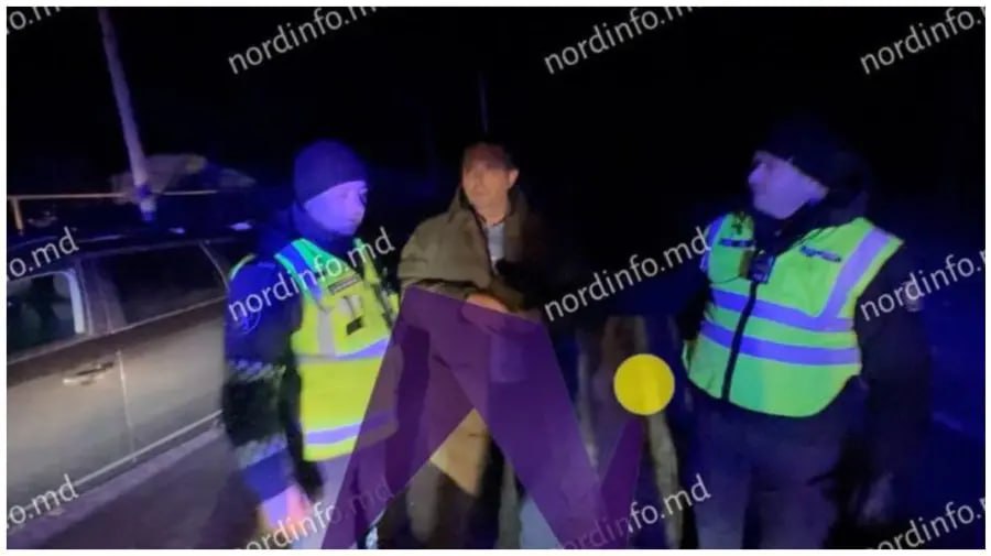 Заместитель главного прокурора Глодянского района задержан пьяным за рулём под Бельцами Заместитель главного прокурора Глодянского района Ион Крищук задержан пьяным за рулём близ Бельц Автомобиль за рулём которого находился чиновник двигался хаотично по проезжей части после чего и был остановлен патрульным экипажем Прокурор отказался пройти алкотест По данному факту возбуждено уголовное дело Подпишись на primulinmd