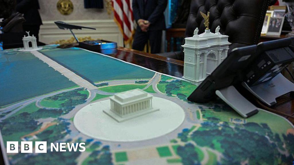 Трамп хочет построить в Вашингтоне лучшую в мире триумфальную арку Вашингтон единственный крупный город без арки Эта превзойдёт все остальные сказал президент США в Белом доме По его словам арка будет напоминать парижскую но во всех отношениях лучше Ее построят около Арлингтонского моста на противоположной стороне от мемориала Линкольну Чему будет посвящена данная арка Трамп не уточнил Обычно их ставят в честь военных побед или выдающихся личностей Сайт Страна X Twitter Прислать новость фото видео Реклама на канале Помощь