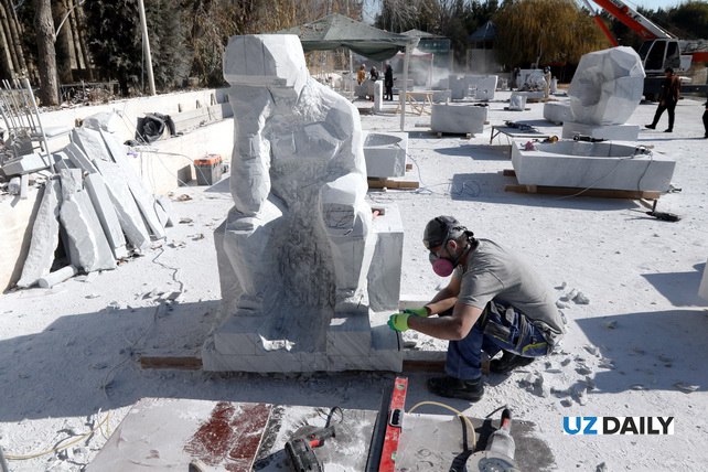 В Самарканде проходит IV Международный симпозиум скульпторов Самарканд 2025 в рамках CITES CoP20 В Самарканде в рамках 20 й сессии Конференции сторон Конвенции о международной торговле видами дикой фауны и флоры находящимися под угрозой исчезновения CITES CoP20 проходит IV Международный симпозиум скульпторов Самарканд 2025   English O zbek tilida Ўзбек тилида На русском iOS Android