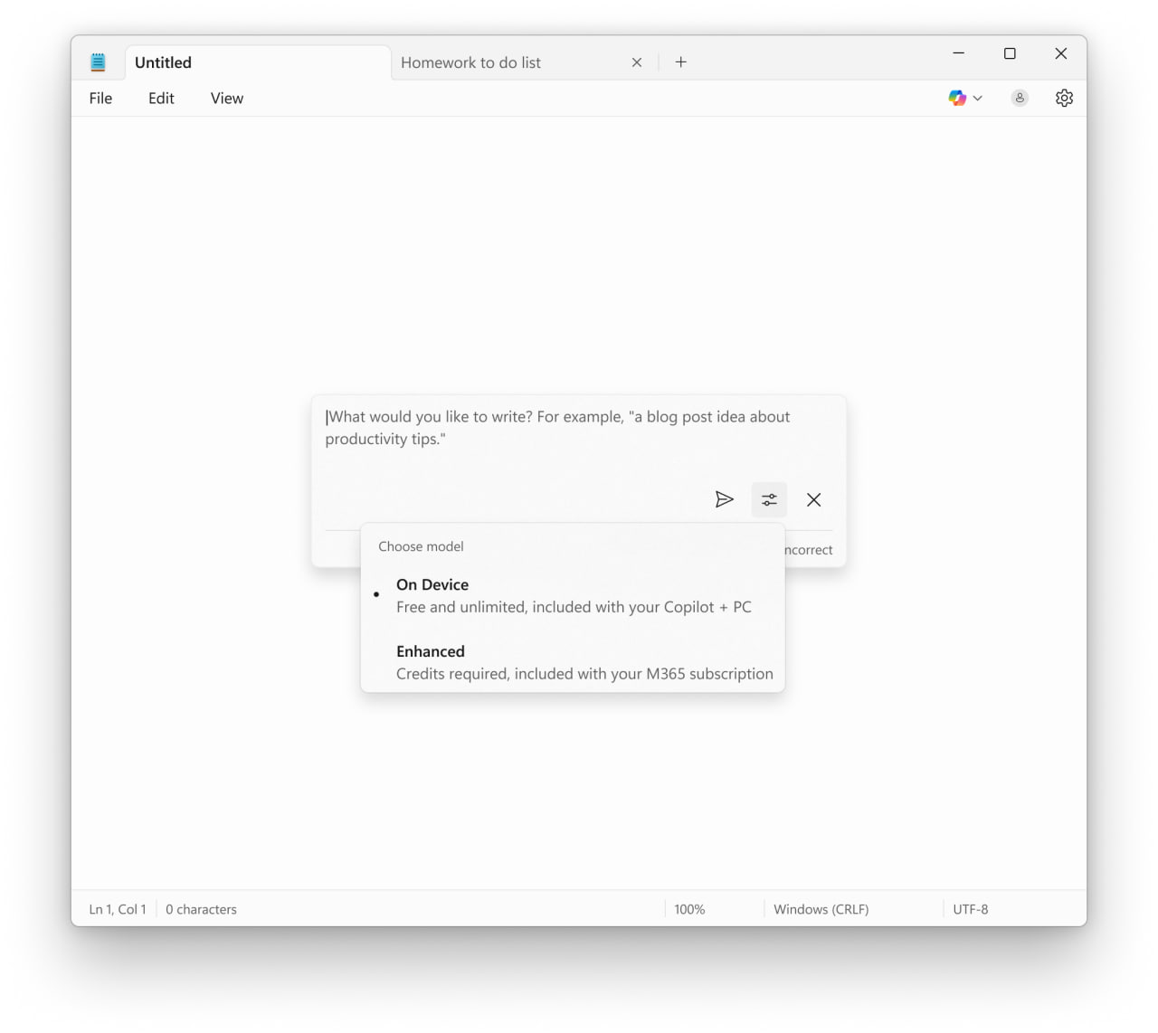Microsoft добавит в Windows 11 локальные ИИ функции для Блокнота Текст можно будет генерировать переписывать и кратко пересказывать прямо на устройстве без облака и без подписки на Microsoft 365 Работать это будет только на ПК Copilot с NPU Поддерживаются режимы Сводка Запись и Перезапись При желании можно переключаться между локальной и облачной моделью Обновление уже доступно участникам Windows Insider в ветках Canary и Dev а позже его получат все пользователи