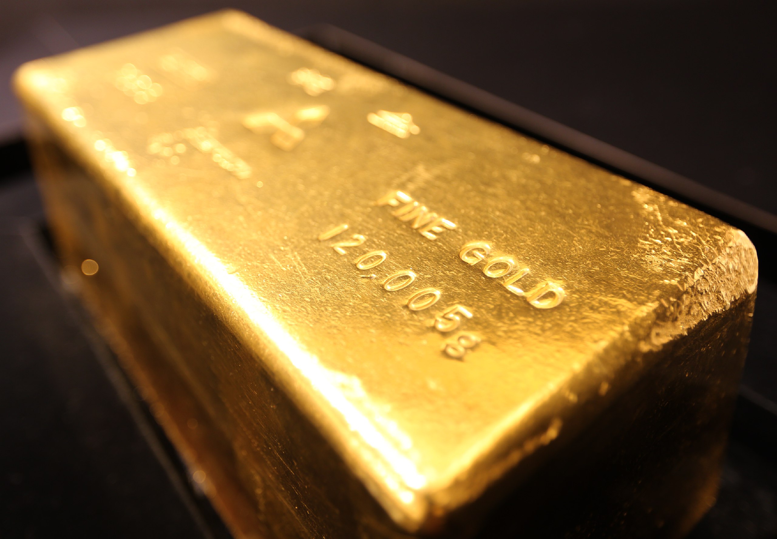 В Узбекистане упрощен порядок покупки и продажи золота через банки Министерство юстиции зарегистрировало новое положение регулирующее операции банков с драгоценными металлами Подробнее anhor uz news gold 35 anhoruz Новости события мнения Мобильное приложение IOS Android