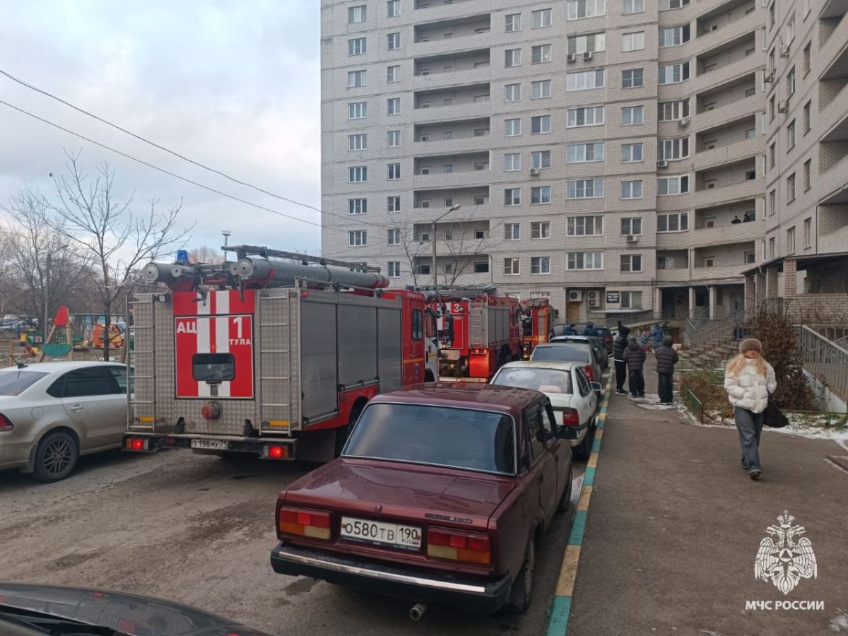 В Туле на пожаре погиб мужчина newstula ru fn 1769849 html В Туле во время пожара на улице Максима Горького погиб мужчина В тульском ГУ МЧС России рассказали о произошедшем Прислать новость Подписаться Мы в MAX