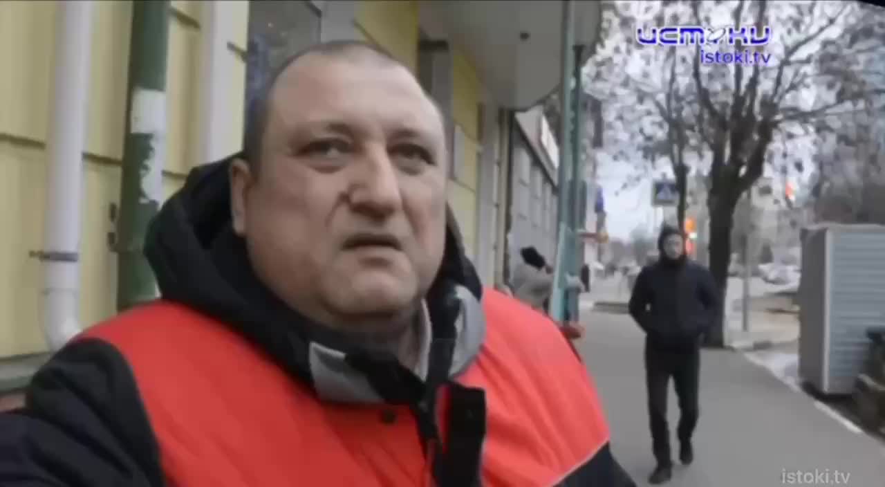 Замглавы Орелводоканала прокомментировал жалобы на ремонт труб