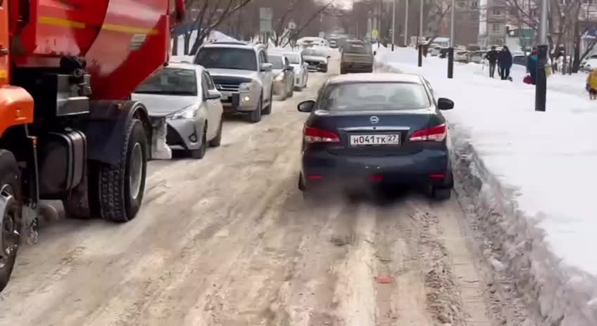 Хабаровчане требуют увольнения мэра Кравчука из-за проблем с уборкой снега