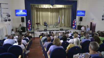 Встречи глав районов с жителями: обсуждение благоустройства и дорожных проектов