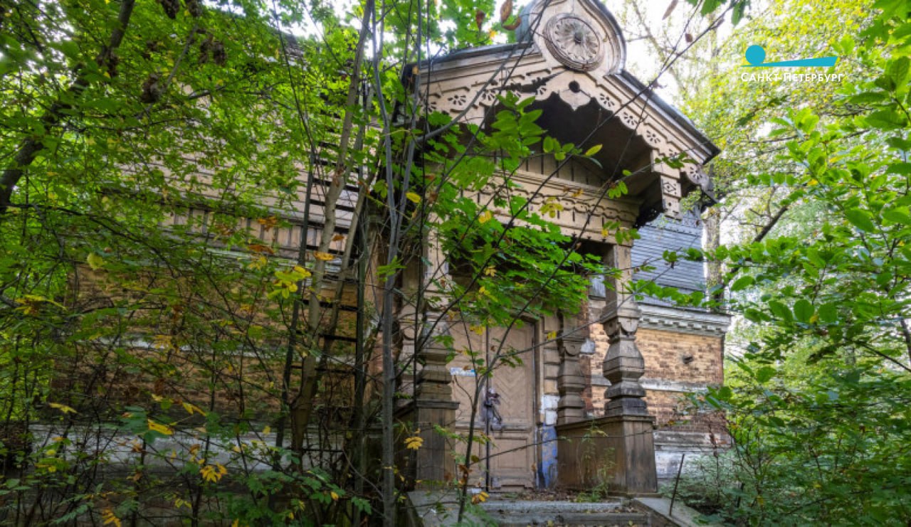 Инвесторы получат возможность восстановить на льготных условиях долгосрочной аренды объект культурного наследия регионального значения Павильон минеральных вод Верландера расположенный в Красном Селе 29 октября состоятся торги в рамках городской программы Рубль за метр Заявки на участие в аукционе принимаются до 27 октября Павильон минеральных вод Верландера здание лимонадного завода построенное в 1881 году В состав комплекса помимо двухэтажного здания самого завода входили колодцы источник с чистейшей ключевой водой теплицы и большой фруктовый сад Павильон Верландера часть промышленной истории Петербурга связанная с развитием железных дорог и предпринимательства Сохранение исторического и архитектурного наследия Северной столицы наш долг перед будущими поколениями Сегодня это часть одного из 10 приоритетных городских проектов до 2030 года отметил губернатор Александр Беглов Городская программа Рубль за метр позволяет привлекать к этой работе ответственный петербургский бизнес Предприниматели которые с любовью и заботой относятся к нашему городу помогают нам восстанавливать здания по всему Петербургу а не только в центральных районах Наши новости в Телеграм VК ОK MAX