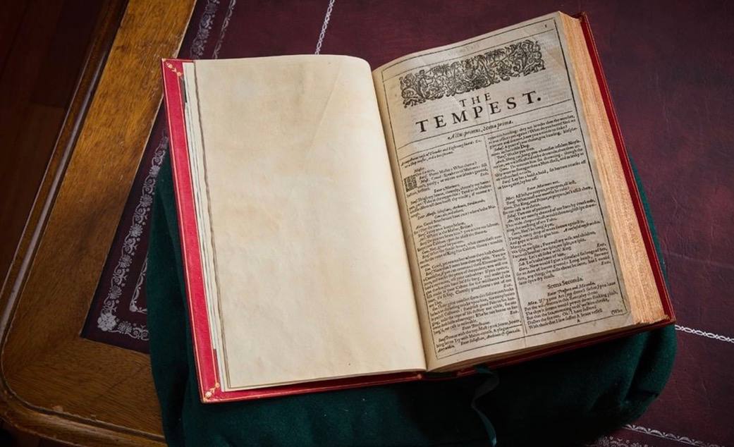 На ярмарке Abu Dhabi Art выставят на продажу редкое собрание пьес Уильяма Шекспира стоимостью 5 6 млн DH news
