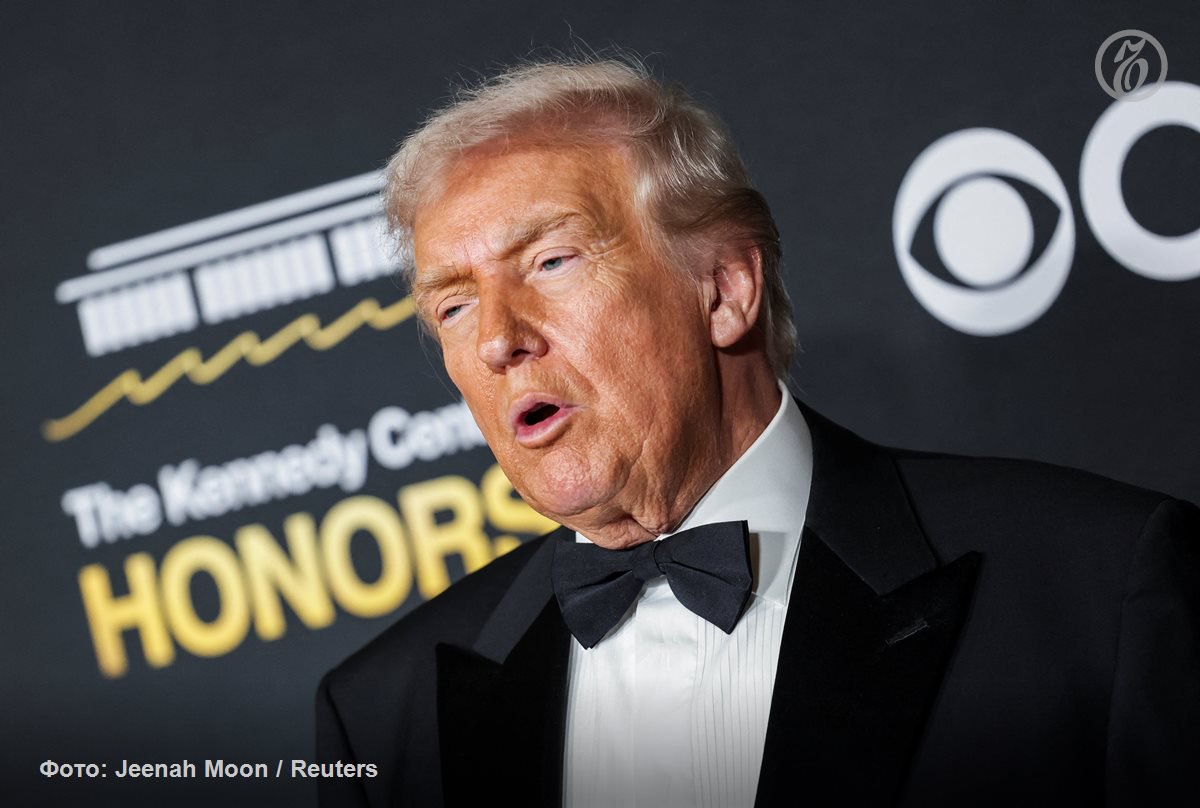 Кеннеди центр в Вашингтоне переименуют в Трамп Кеннеди центр Решение принял Совет директоров Центра исполнительских искусств имени Джона Кеннеди сообщила пресс секретарь Белого дома Кэролайн Левитт По информации источника CNN Дональд Трамп участвовал в голосовании совета директоров по телефону Решение о переименовании Кеннеди центра связано с невероятной работой проделанной президентом Дональдом Ъ Трампом за последний год по спасению здания написала представитель Белого дома в соцсети Х Сам господин Трамп неоднократно шутил о том что его следует переименовать в Трамп Кеннеди центр   Подписывайтесь на Ъ Оставляйте бусты