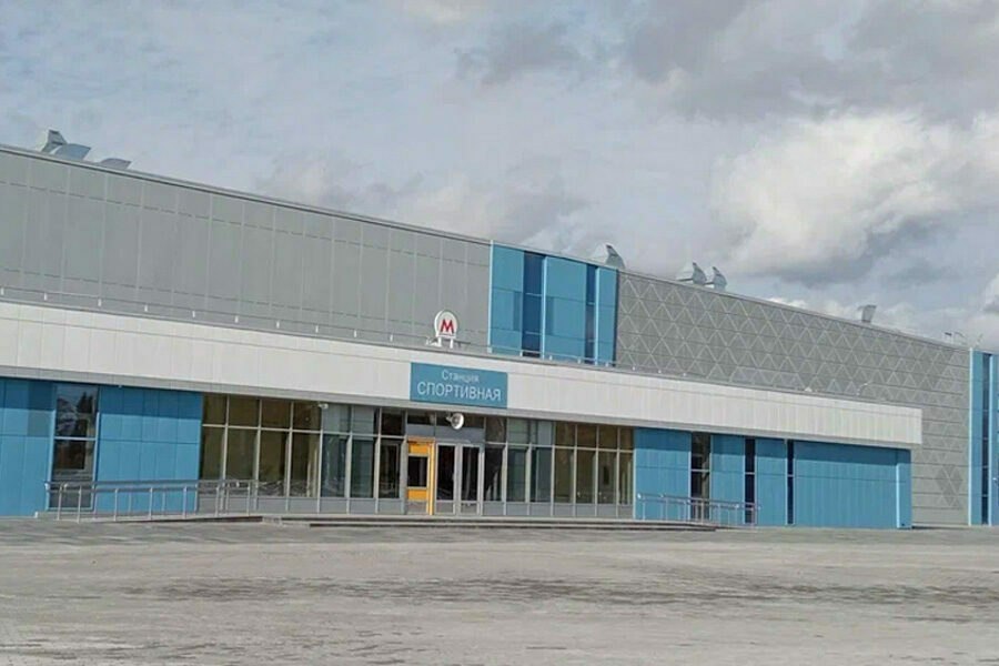 Экс главу муниципального заказчика станции Спортивной обвинили во взятке Бывший руководитель МП Метро МиР Андрей Счастливый подозревается в получении взятки в особо крупном размере В отношении него возбуждено уголовное дело По информации источника редакции Infopro54 суд избрал для Счастливого меру пресечения в виде заключения под стражу Правоохранительные органы назвали предполагаемого взяткодателя представителя компании ООО Аквитехнолоджи Фирма ранее участвовала в строительстве станции метро Спортивная в Новосибирске и позже стала генеральным подрядчиком который завершил объект Подробнее читайте по ссылке INFOPRO54 Источник фото Infopro54 автор Михаил Мочалов