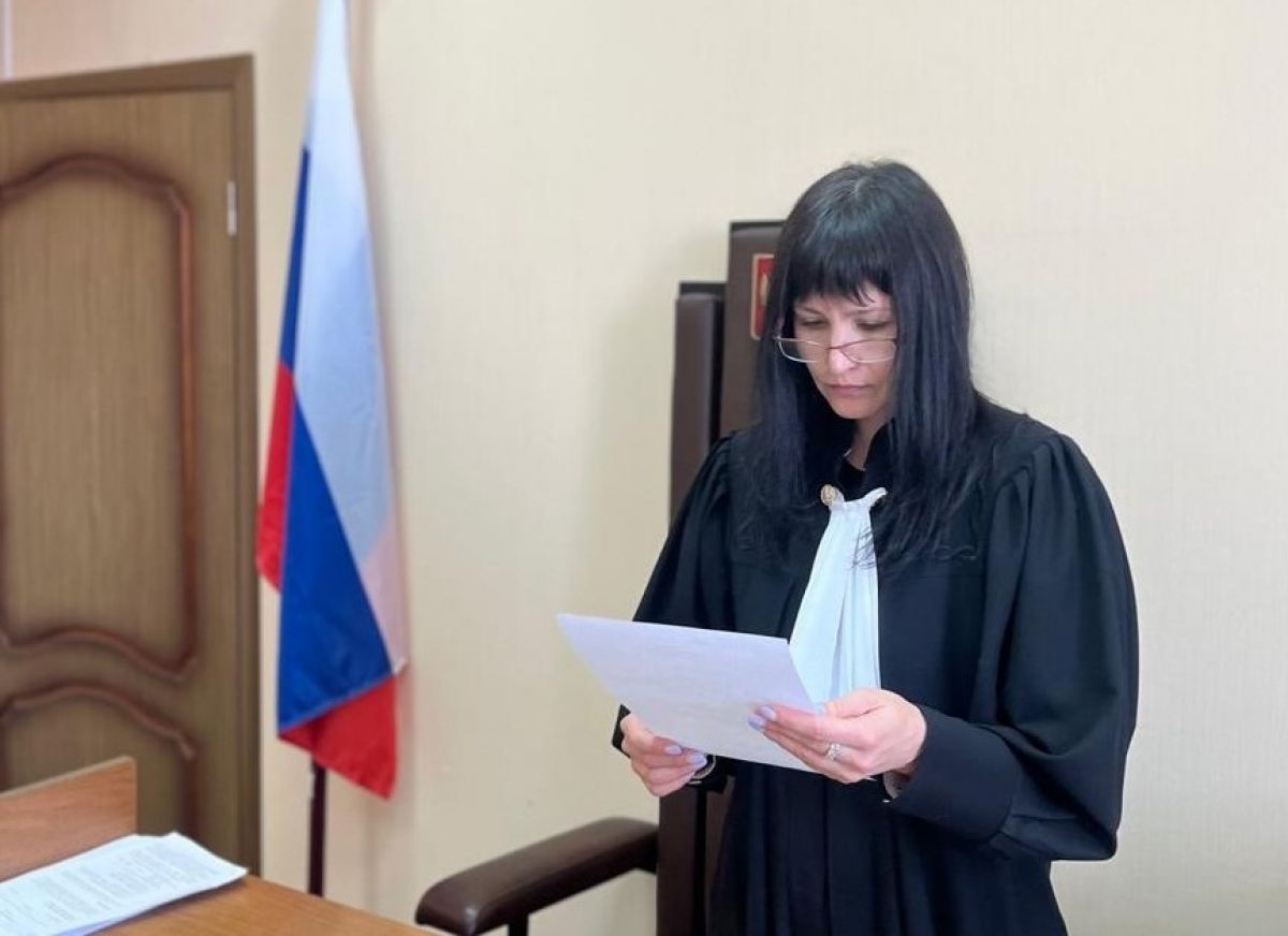 Жугин проиграл Шарыпову: суд отклонил иск против экс-мэра по делу о неосновательном обогащении Иск о необоснованном обогащении в отношении бывшего мэра Владимира Шарыпова отклонен. Итоговое заседание прошло сегодня, 19 июня в Ленинском районном суде Иванова. ↗ Прислать новость Подписаться