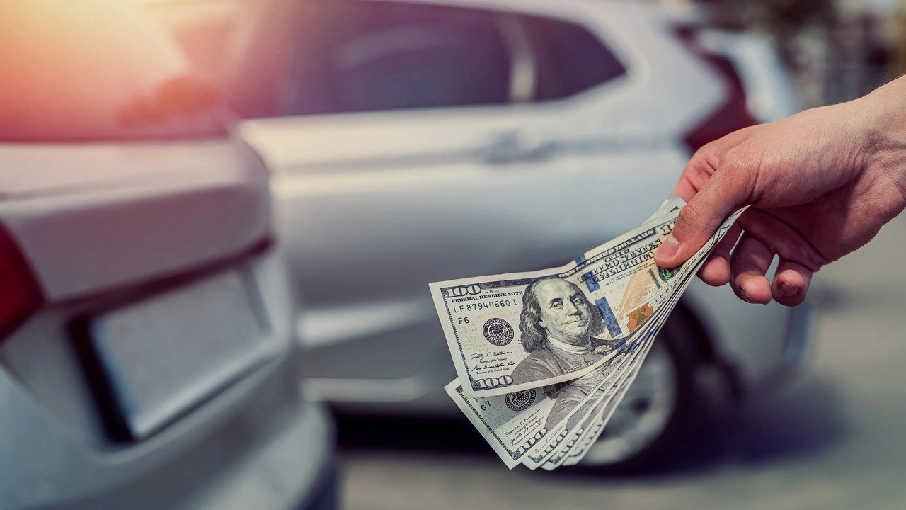Белорус брал автомобили на ремонт а потом их продавал Прокуратура Молодечненского района направила в суд уголовное дело в отношении местного жителя ему инкриминированы мошенничество в крупном размере и растрата имущества совершенная повторно Подробности здесь myfin news
