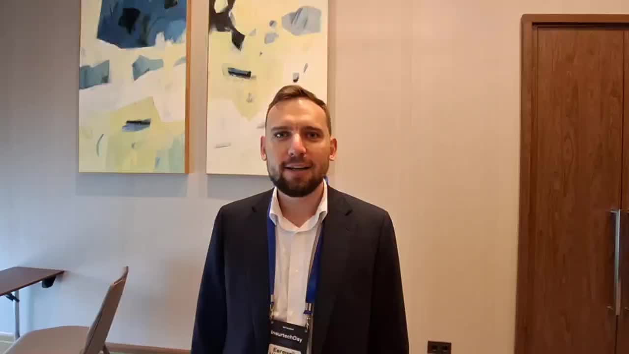 Обсуждение сложностей покупки Е-ОСАГО на форуме InsurtechDay 2025