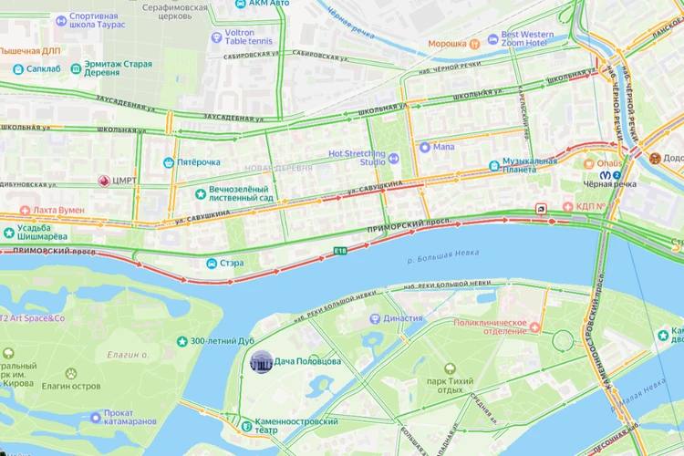 Утренняя авария с грузовиком парализовала движение по Приморскому проспекту ДТП произошло на Ушаковском мосту из за чего перед переправой образовалась почти трёхкилометровая пробка По данным сервиса Яндекс Карты загруженность Приморского проспекта в направлении центра достигла 8 баллов из 10 что на 7 баллов выше обычного для этого времени Кроме того сегодня утром серьёзная поломка контактной сети трамваев на перекрестке Новочеркасского проспекта и Зольной парализовала движение общественного транспорта в сторону Коллонтай и Весёлого поселка В целом по городу пробки находятся на уровне 3 баллов Яндекс Карты Подпишись на Комсомольскую правду СПб отдай свой буст нам