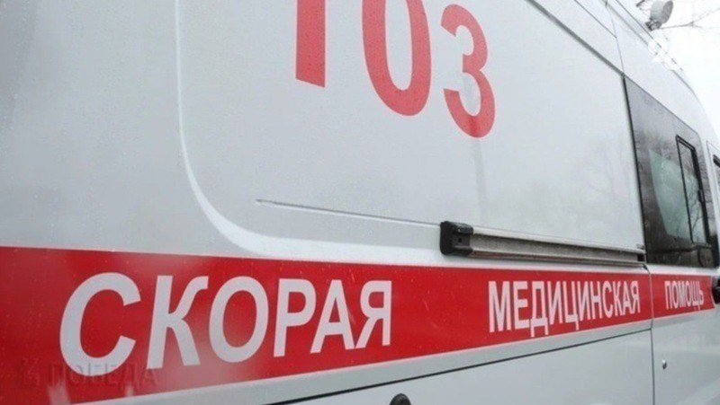 Продажа пива несовершеннолетнему закончилась реанимацией в Георгиевском округе Молодому человеку продали 1,5 литра пива в местном магазине. Он её употребил и попал в реанимационное отделение, рассказал глава округа Андрей Зайцев. Благодаря оперативной работе медиков мальчика удалось спасти. Маму ребёнка оштрафовали на 1500 тыс. рублей, о санкциях в отношении торговой точки не упоминается.