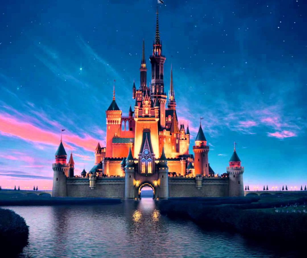 Сборы фильмов Disney превысили 6 миллиардов долларов Это лучший результат среди киностудий в 2025 году Компания добилась такого результата впервые за 6 лет На втором месте расположилась Warner Bros со сборами в 4 3 миллиарда В 2025 году Disney выпустила 16 фильмов больше миллиарда собрали Зверополис 2 и ремейк Лило и Стич Фильмы Marvel суммарно принесли 1 3 миллиарда а недавний Аватар Пламя и пепел уже заработал в кино более 450 миллионов долларов