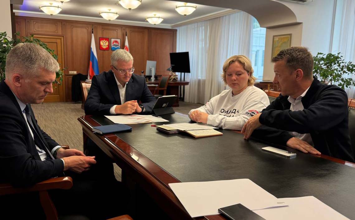 «Фронтовики» подтвердили, что в Петропавловске ямочный ремонт идет по графику В этом сезоне объемы работ были увеличены Ход ямочного ремонта с представителями Общероссийского народного фронта обсудил губернатор Владимир Солодов. Подробности по ссылке: