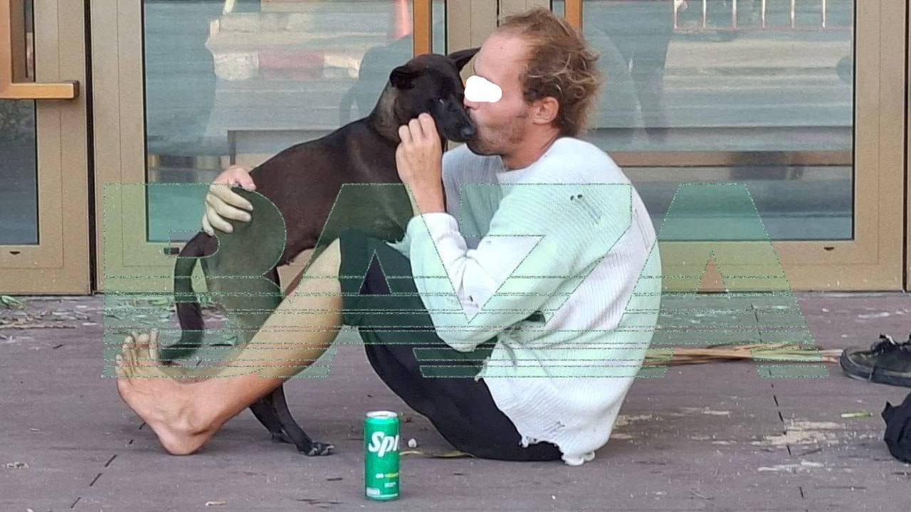 Айтишник из Санкт Петербурга сбежал в Таиланд из за долгов в 350 тысяч рублей Мужчина сменил имя на Нарли Свуо и теперь ведет жизнь у моря умываясь в лужах и нося чужую одежду У него просрочена виза и это может привести к депортации но его такая ситуация не беспокоит Мужчина попросил волонтеров называть его Ветром и испугался когда его попросили показать документы Связаться с родителями мужчины не удалось Подписаться