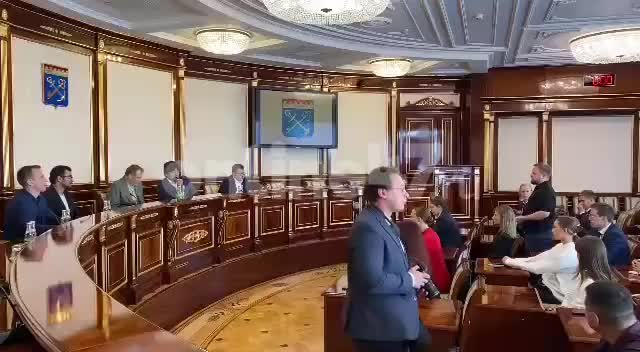 Губернатор Ленобласти поддержал инициативу о проведении хакатонов для молодежи