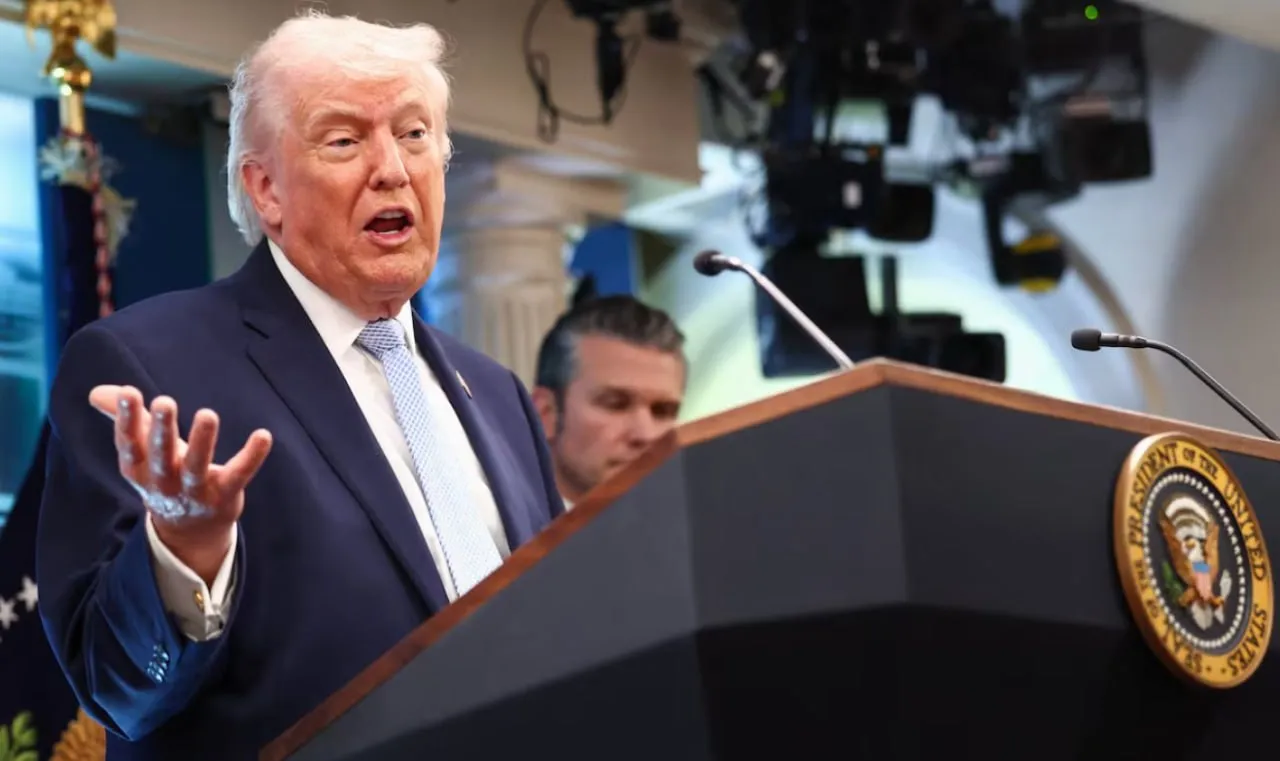 Дональд Трамп заявил что на Ближнем Востоке может наступить золотой век Президент США назвал договоренность с Ираном о двухнедельном прекращении огня важным днем для мира во всем мире   repost uz nu pryam voodushevilsya Подписывайтесь на Repost