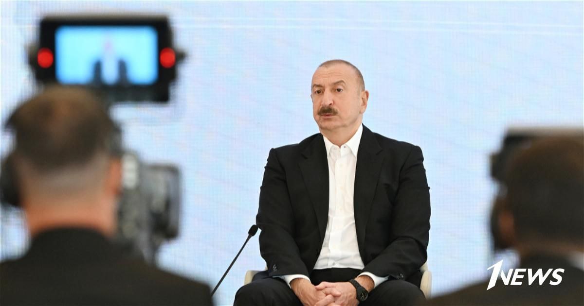 Алиев: мы очень близки к подписанию мирного договора с Арменией Об этом президент Азербайджана Ильхам Алиев заявил, выступая на III Шушинском глобальном медиафоруме. Да, текст может быть парафирован заблаговременно, и азербайджанская сторона уже выступала с таким предложением в Абу-Даби. Но, как вы знаете, парафирование документа вовсе не означает его подписание. То есть одно дело устное выражение согласия, а другое – парафирование каждой страницы документа. Думаю, мы очень близки к подписанию мирного договора, – отметил он. Учитывая аморфность Пашиняна , можно не сомневаться, что договор будет подписан на выгодных Азербайджану условиях. Поддержать Туранский экспресс #turan_analytics #Армения #Азербайджан