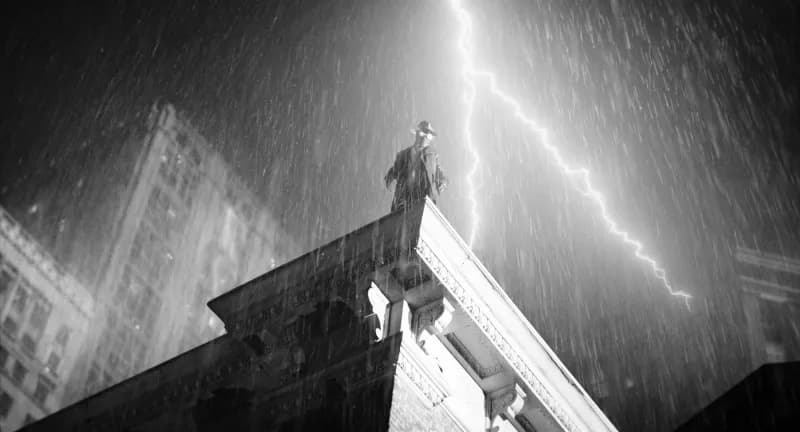 Раскрыты актёры и ключевые персонажи сериала Паук Нуар Николас Кейдж встретит Сильвермейна Песочного человека и Чёрную кошку Esquire опубликовал список актёров и описание ключевых героев сериала