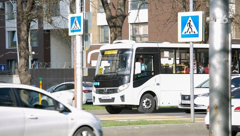 Перевозчиков для маршрутов №13, №14 и №46 определили в Ставрополе  Победители аукциона сегодня подписали госконтракты. В ближайшее время специалисты миндора осмотрят транспорт перевозчиков, после чего они смогут приступить к обслуживанию маршрутов.     «По маршруту № 46  накануне завершен аукцион, заявки приняты. До 31 января запланировано заключение госконтракта по маршруту для его возобновления», — сообщили в министерстве.