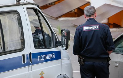 Задержаны подозреваемые по делу о покушении на помощника депутата Алихаджиева  Мужчин доставили в следственные органы  Парад Мертвых. Подписаться