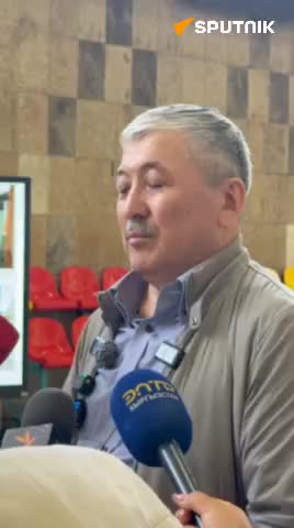 Кыргызстан отказывается закрывать банки под давлением Запада
