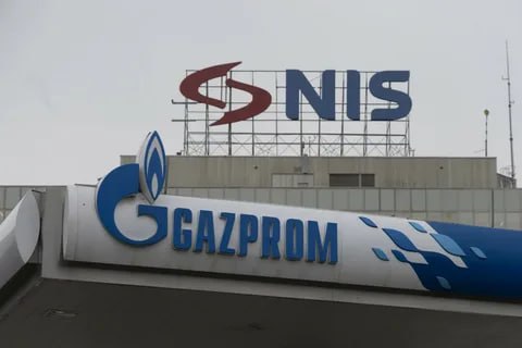 США продлили операционную лицензию сербской компании NIS до 20 февраля Лицензия действует при условии что операции NIS не будут затрагивать американские субъекты и финансовую систему США а также не будут осуществляться в интересах других заблокированных лиц кроме самой компании jkinvest news jkinvest