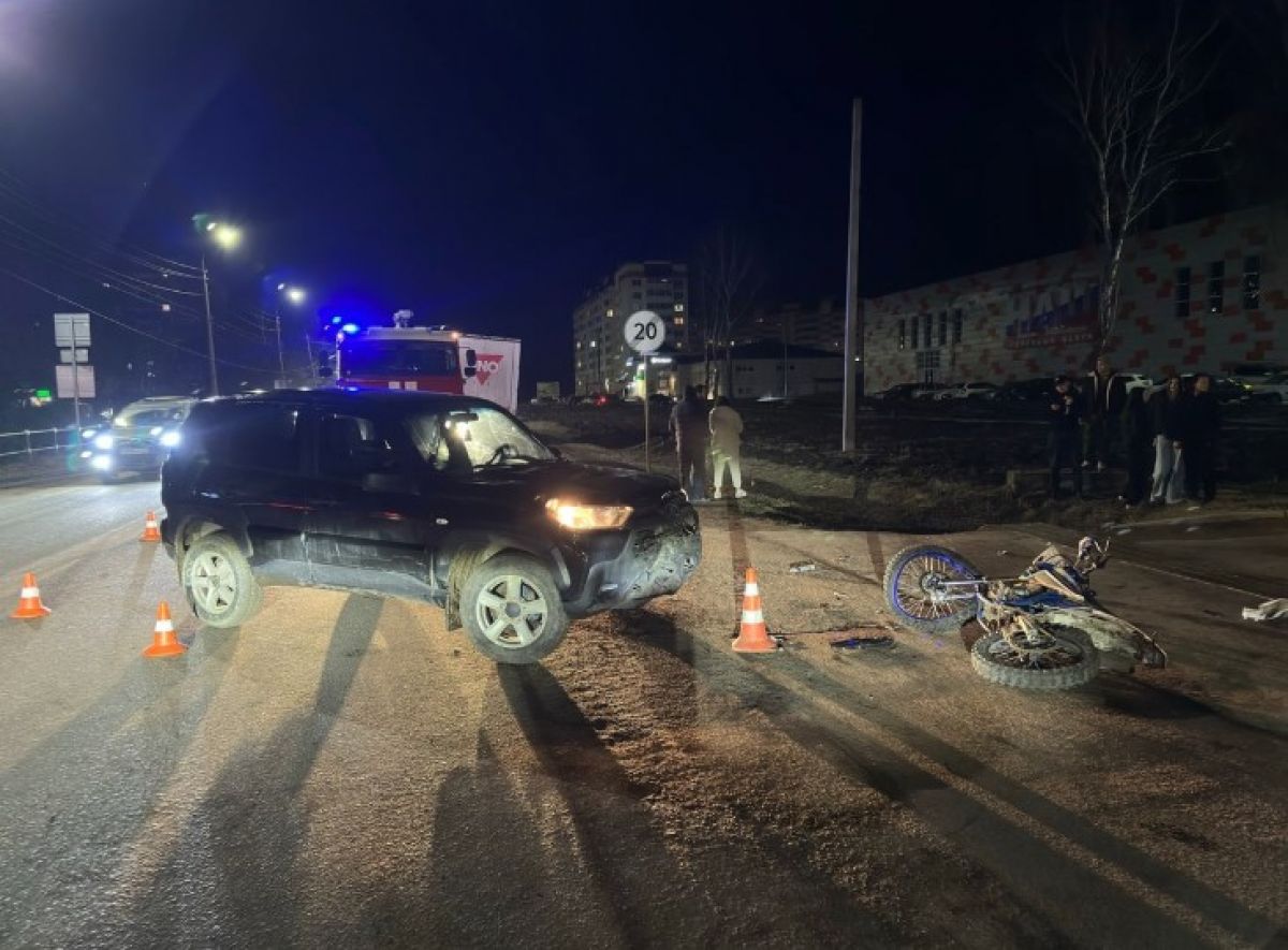 Мценскому мотоциклисту пришлось поездить по больницам после столкновения с "Нивой"     В Мценске водитель мотоцикла угодил в больницу после столкновения с «Нивой». Об этом сообщили в пресс-службе УМВД России по Орловской области.  ↗  Прислать новость   Подписаться