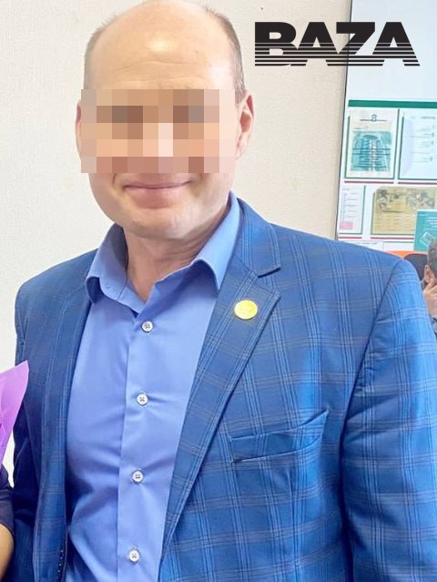 Противостояние банковского и нефтегазового секторов переросло в поножовщину в отеле в центре Москвы: сотрудник крупного банка ударил ножом работника ТППО «Татнефть» после конференции. По данным «Базы», сотрудник банка Никита М. прилетел в столицу на конференцию, где также принимал участие Раушан М. из ТППО «Татнефть» на фото . Мужчины познакомились и сразу нашли общий язык — оба были из Татарстана. Никита и Раушан решили продолжить общение в номере гостиницы Holiday Inn на Сущёвском валу. Они выпили, после чего общение перетекло не в то русло: Никита взял туристический нож и ударил оппонента. Итог командировки для Раушана: проникающее ранение передней брюшной стенки, повреждённая печень и реанимация. Подписывайтесь, это Baza