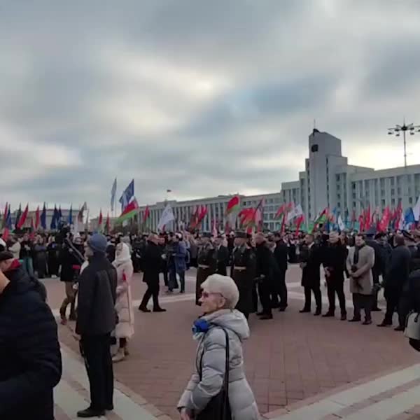 Коммунисты Хабаровска и Брянска почтили память Ленина и борцов за Советскую власть