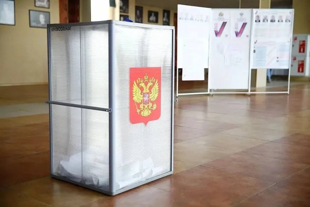 Выборы губернатора Краснодарского края назначены на 14 сентября. Соответствующее постановление приняли на внеочередной 61-й сессии ЗСК, сообщила пресс-служба регионального избиркома. Ранее президиум краевого политсовета «Единой России» определил кандидатуру Вениамина Кондратьева для выдвижения от партии на губернаторские выборы. администрация Краснодарского края Подписывайтесь на «Ъ-Кубань-Черноморье»