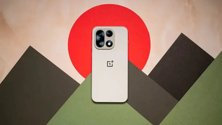 OnePlus готовит рывок по камере в новом флагмане По свежей утечке OnePlus 16 может получить заметно более серьёзный зум модуль и на этот раз компания похоже делает ставку не только на чип но и на камеру Смартфону приписывают перископический модуль на 200 Мп и это уже выглядит как один из главных апгрейдов поколения По ранним данным речь может идти о сенсоре Samsung HP5 который уже всплывал в других китайских флагманах Основная камера и сверхширокий модуль как сообщается останутся 50 мегапиксельными В утечках также фигурируют Snapdragon 8 Elite Gen 6 новая память LPDDR6 и экран с разрешением 1 5K Отдельно говорят о повышенной частоте обновления но точные цифры пока лучше воспринимать осторожно Если этот набор подтвердится OnePlus 16 будет давить не только производительностью но и более сильной камерой с упором на зум 200 Мп в перископе реально полезно Жмите обсудим Наши каналы ОnеPlus Тeлeфoны