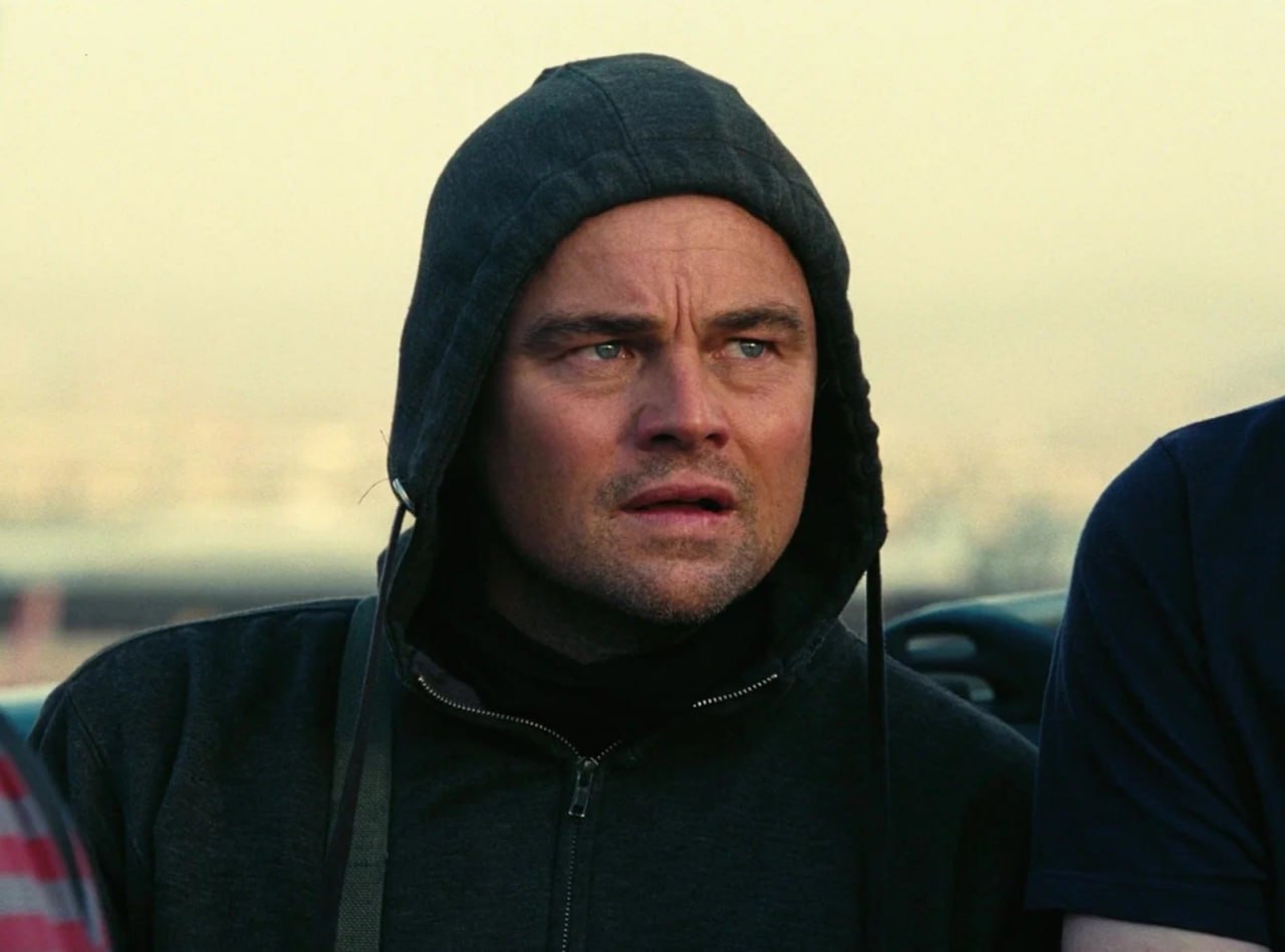 Битва за битвой Киностудия Питт названы лауреаты премии Гильдии режиссеров США Собрали ниже часть победителей Лучший режиссер художественного полнометражного фильма  Пол Томас Андерсон Битва за битвой Лучший режиссер дебютант   Чарли Полинджер Чума Лучший режиссер снявший эпизод драматического сериала  Аманда Марсалис Питт серия 18 00 Лучший режиссер снявший эпизод комедийного сериала  Сет Роген и Эван Голдберг Киностудия серия The Oner Лучший режиссер снявший эпизод мини сериала или антологии  Шеннон Мрфи Умираю как хочу секса серия It s Not That Serious Лучший режиссер снявший эпизод документального сериала  Ребекка Миллер Мистер Скорсезе серия All This Filming Isn t Healthy Кинопоиск Новости