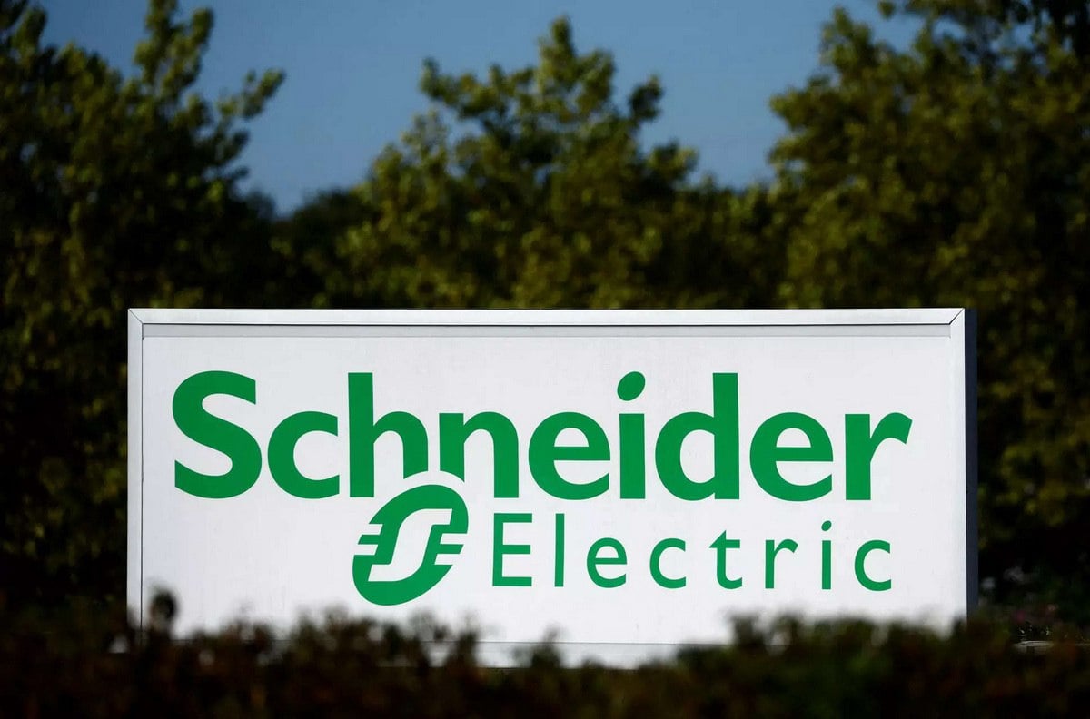 Schneider Electric сообщила о взломе свой платформы для разработки  Компания Schneider Electric подтвердила, что ее платформа для разработчиков подверглась хакерской атаке. В минувшие выходные хакер под ником Grep заявил, что скомпрометировал Schneider Electric и похитил более 40 ГБ данных с JIRA-сервера компании.