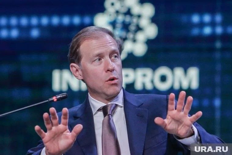 Денис Мантуров анонсировал создание способного разгоняться до 400 км ч электропоезда к 2028 году Главный технологический прорыв в отрасли связан с разработкой электропоезда способного разгоняться до 400 км час заявил первый вице премьер России Подписаться на PRO transport