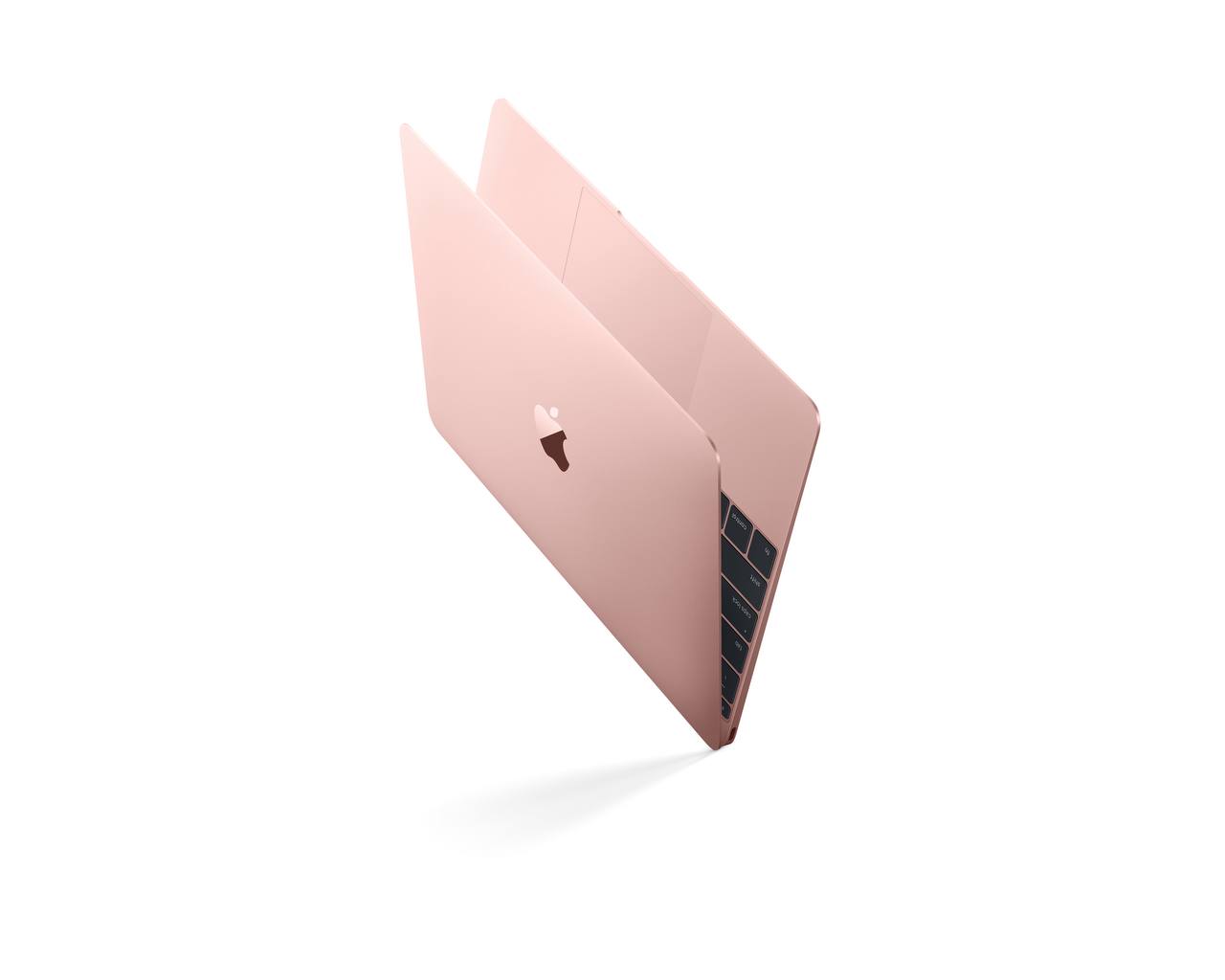 Слух: Apple готовит дешёвый MacBook с процессором от iPhone Как утверждает аналитик Мин-Чи Куо, Apple ведёт активную разработку ноутбука начального уровня со стартовым ценником ниже $1000, который будет работать не на процессоре серии M, а на процессоре A18 Pro от iPhone 16 Pro. В одноядерном тесте производительности A18 Pro лишь немного уступает свежему процессору M4, а в многоядерном — уже сравнялся с M1. Такой производительности достаточно для комфортной работы большого числа пользователей. Габариты корпуса пока не уточняются, но предположительно стоит ожидать компактный лёгкий ноутбук наподобие MacBook 12" . Уже известно, что новинка будет выпускаться в ярких цветах, включая жёлтый и розовый. Куо утверждает, что Apple нацеливается на производство в диапазоне 5-7 миллионов единиц за 2026 год. Релиз модели состоится в конце 2025 года или начале 2026 года. Точная цена пока неизвестна.