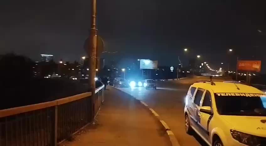 Глава Архангельска поручил оптимизировать светофоры на площади Профсоюзов после открытия движения