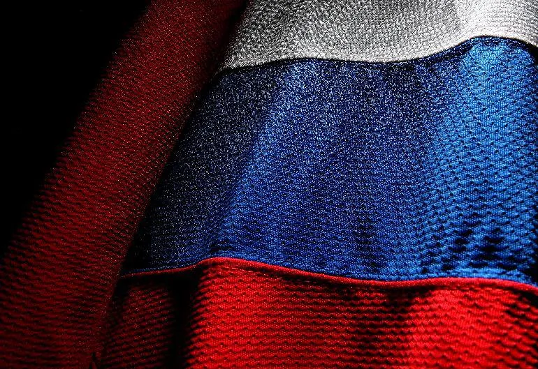 Штаб сборных команд России определил состав молодежной сборной России игроки до 20 лет для подготовки к Кубку Будущего 14 17 мая Новосибирск В расположение сборной вызваны следующие хоккеисты ВРАТАРИ Дмитрий Боричев Локо 76 Кирилл Дубровин Красная Армия Марат Сабитов Чайка ЗАЩИТНИКИ Михаил Гамзаков Авто Курбан Лиъматов Елисей Рябыкин оба МХК Динамо Мск Максим Моисеев Омские Ястребы Константин Никитин Ирбис Богдан Пестрецов Владимир Штырхунов оба Красная Армия Никита Полтавчук Стальные Лисы Никита Тюрин МХК Спартак Ярослав Федосеев Белые Медведи Дмитрий Шутяев Академия Михайлова НАПАДАЮЩИЕ Иван Архипов Максим Ильин Михаил Меликов все МХК Динамо Мск Матвей Гущин Данил Сысоев оба Стальные Лисы Александр Жаровский Салават Юлаев Дмитрий Исаев Авто Аскар Камалов Ирбис Никита Кольцов Даниил Петренко оба Толпар Владимир Корзин Никита Харионов оба Омские Ястребы Артемий Кулагин Белые Медведи Герман Суздорф СКА 1946 Виктор Фёдоров Чайка Евгений Якунин МХК Спартак ТРЕНЕРСКИЙ ШТАБ Главный тренер Андрей Миронов Тренеры Игорь Щадилов Алексей Бабинцев Алексей Терещенко Тренер вратарей Максим Соколов Тренер по ОФП Александр Кофанов В тренировочном плане занятия на льду в тренажёрном и игровом залах а также контрольный матч против юниорской сборной России U18 13 мая команда отправится в Новосибирск а 14 мая стартуют на турнире матчем против юниорской сборной России U18 игроки присоединятся к сборной в случае непопадания их клубов в финал Кубка Харламова БИЛЕТЫ НоваяСборка