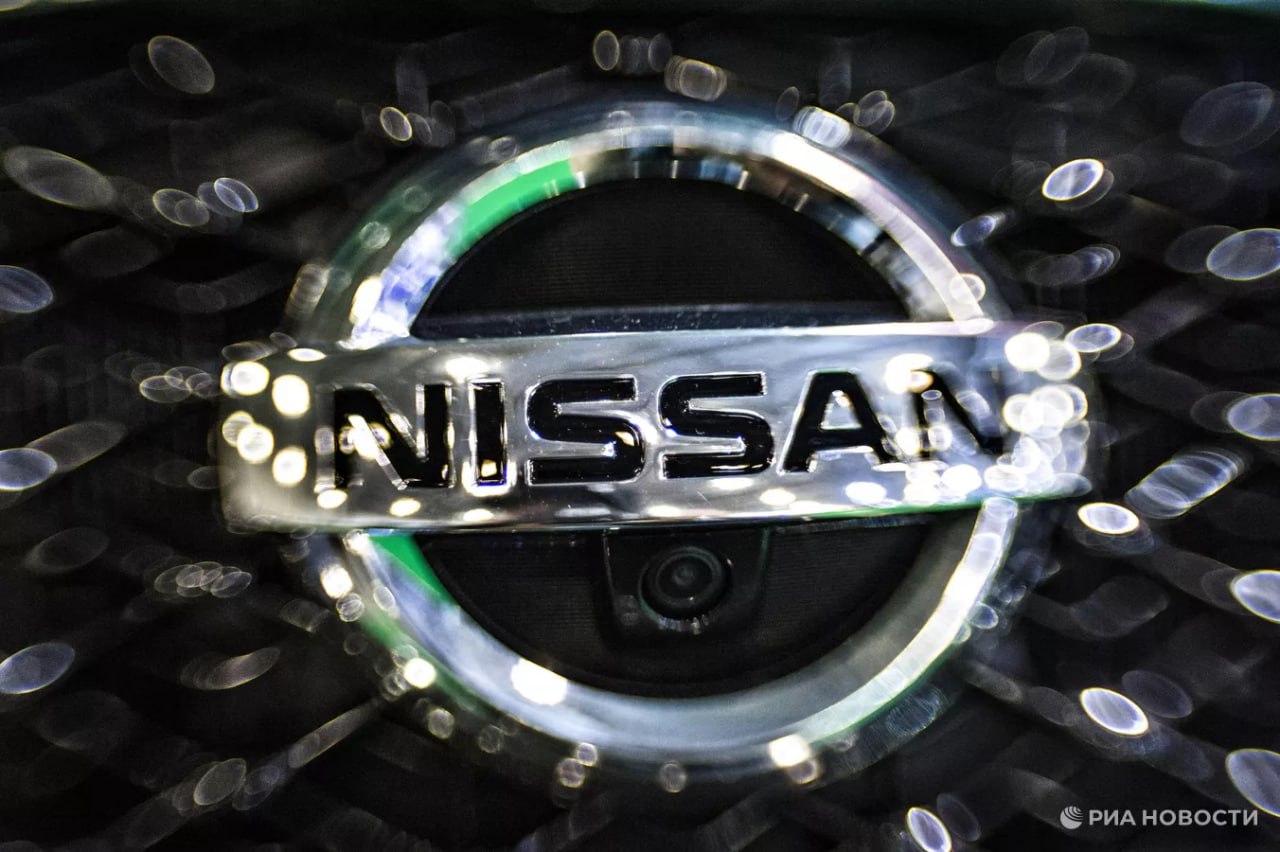 Nissan из-за плохих финансовых показателей сократит еще более 10 тыс сотрудников по всему миру, сообщают японские СМИ. Таким образом, общее число сокращений за последнее время достигнет 20 тыс человек, что соответствует 15% всех сотрудников автоконцерна.