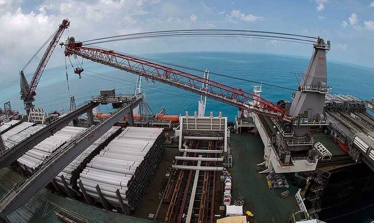 Европа наращивает закупки российского газа через газопровод «Турецкий поток». Об этом сообщает издание «Ведомости» со ссылкой на данные Европейской сети операторов газотранспортных систем. Экспорт российского газа в Европу по «Турецкому потоку» за первые шесть месяцев 2025 года увеличился на 7% по сравнению с аналогичным периодом прошлого года и составил 8,3 млрд кубометров. Источник: Футляр от виолончели - РУСПРЕС