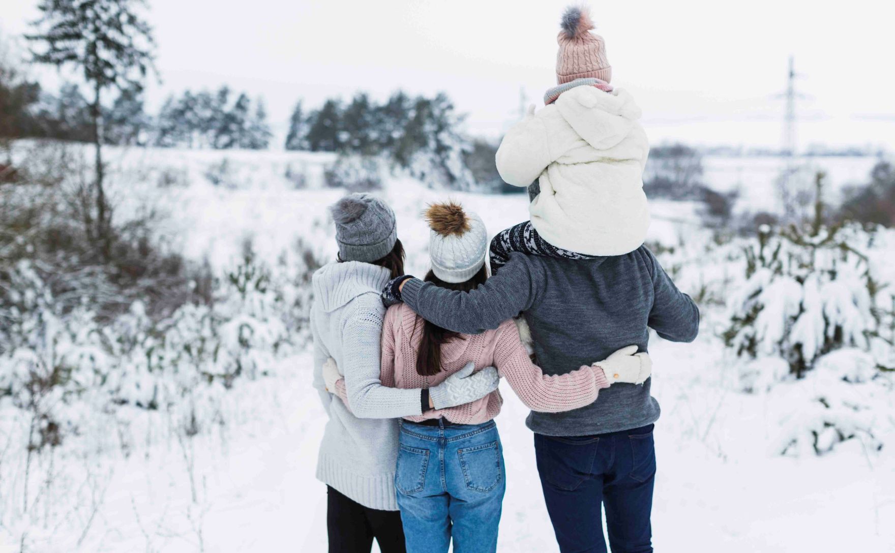 Семья пропала в Мильковском округе на Камчатке Тревогу забили близкие когда она не вышла на связь в назначенное время Сигнал о пропаже семьи с тремя детьми поступил около полуночи 1 февраля Родственники сообщили что ещё в пятницу она уехала на Пущинские источники в Мильковском муниципальном округе и в назначенное время не вернулась на связь не выходит передаёт ИА Камчатское время Подробности по ссылке   kamtime ru article c154ecf3 d81c 44b3 a969 ec22bf31c90d Предложка Макс